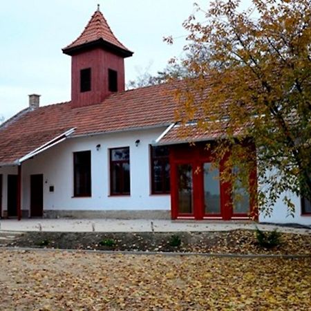 Fatornyos Tanyasi Vendégház Bekescsaba Exterior foto